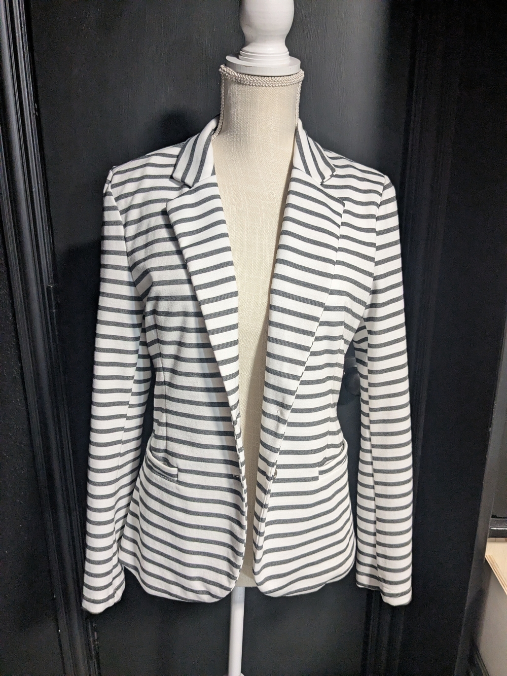 Doe & Rae White and Gray Striped Blazer